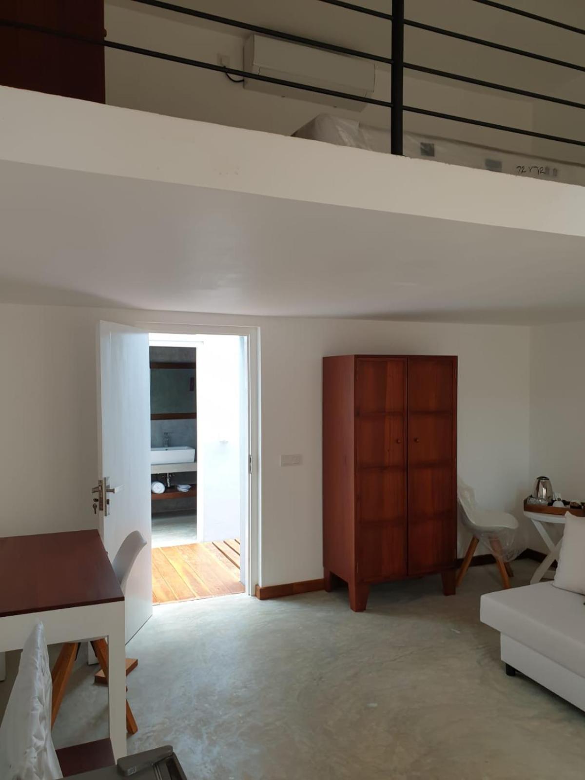 Bella Vita Aluthgama Exteriör bild